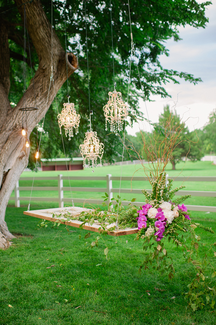 Beautiful Backyard Wedding Inspiration