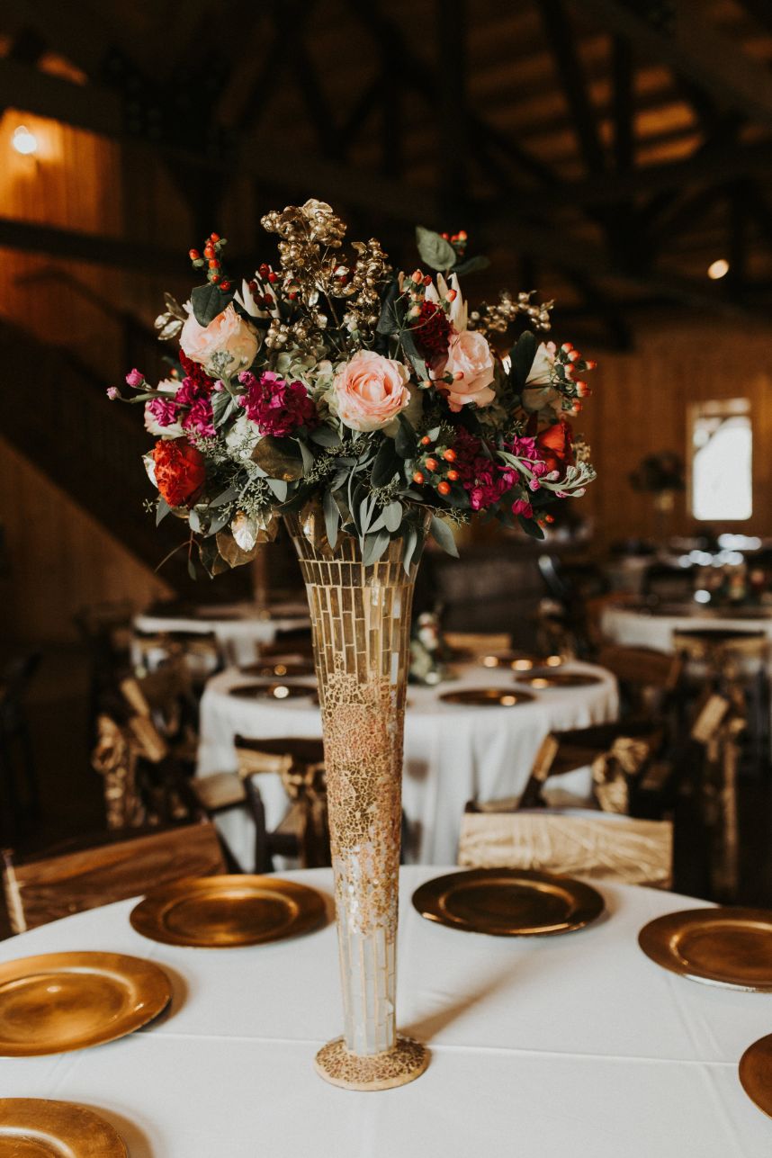 Say Hello to Fall with these 6 Gorgeous Floral Arrangements