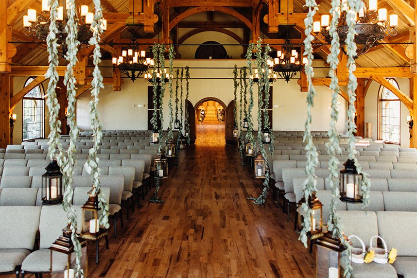 7 Rustic Oklahoma Wedding Venues with Picturesque Settings